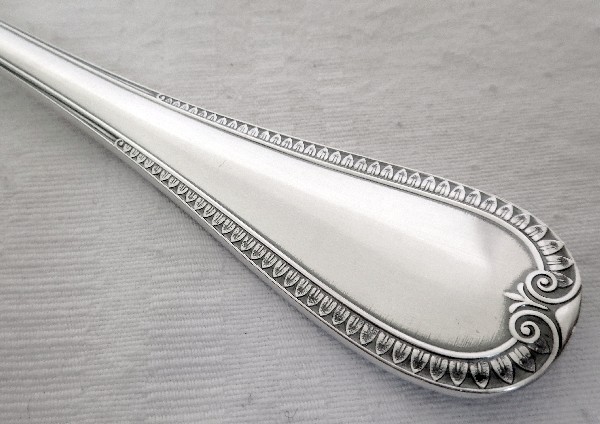 Christofle : silver plated serving spoon, Malmaison pattern