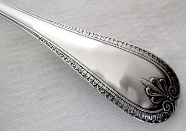 Cuillère à ragoût en métal argenté, Christofle, modèle Malmaison (style Empire)