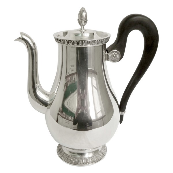 Verseuse, cafetière de style Empire en métal argenté Christofle, modèle Malmaison