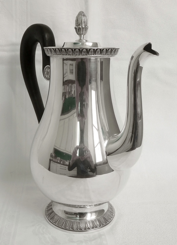 Christofle : silver plate coffee pot, beautiful Empire style shaped model