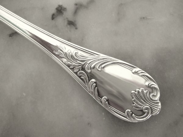 Christofle : silver plated table spoon, Marly pattern