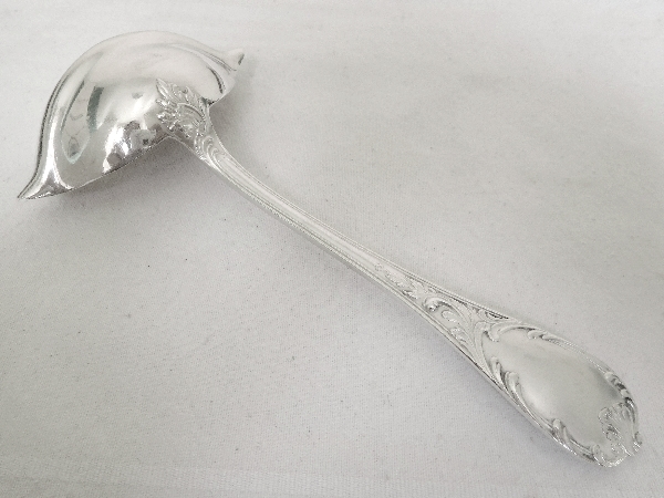 Christofle : silver plated sauce ladle, Marly pattern