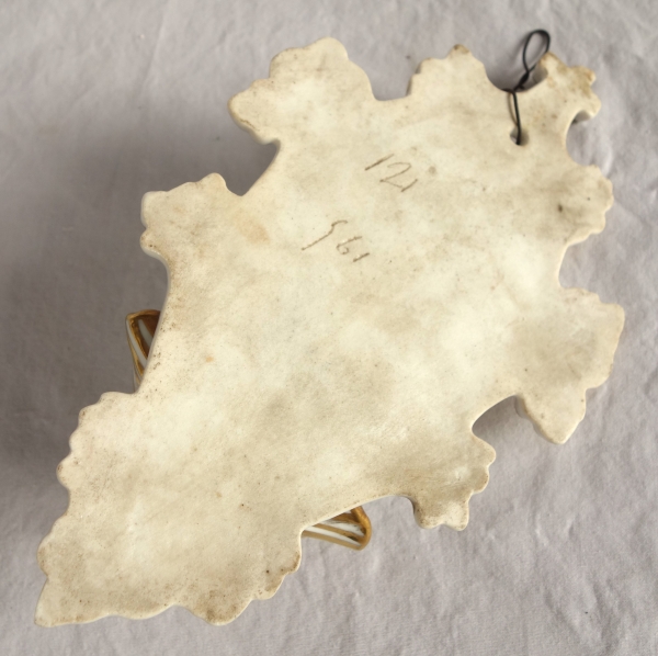 19th century Paris porcelain stoup enhanced with fine gold circa 1840