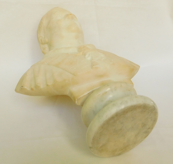 Pope Pie IX marble bust, 19th century sculpture