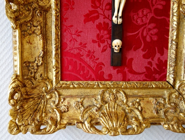 18th century ivory Christ, carved gold leaf gilt wood frame