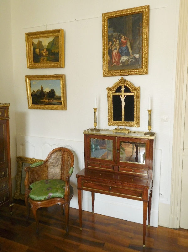 Antique French Christ, Louis XIV gilt frame, early 18th century