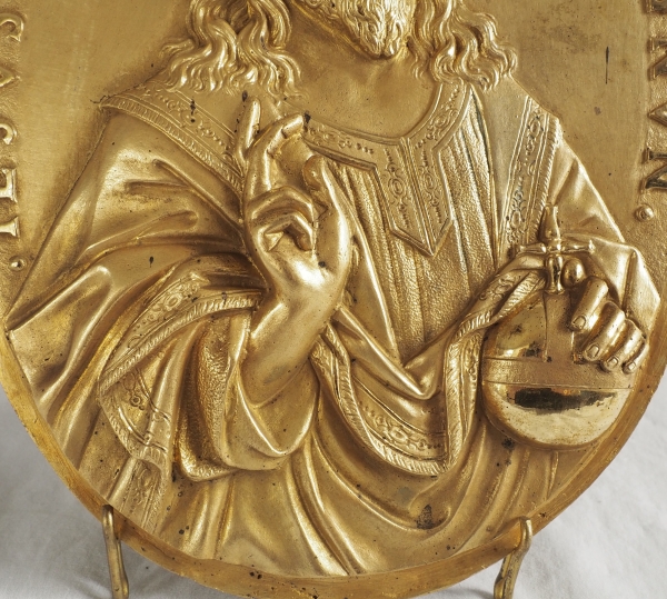 Paire de plaques de dévotion Louis XIV - Jésus et Sainte Vierge en bronze ciselé & doré au mercure