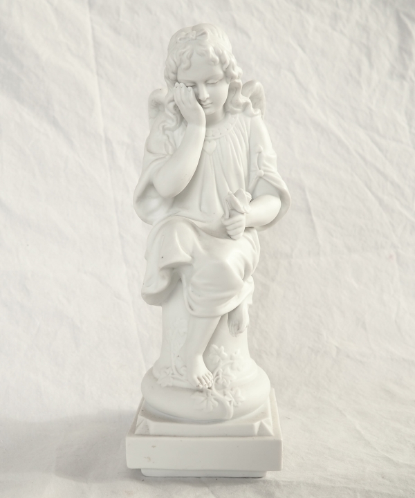 Statue d'Ange Gardien, biscuit de porcelaine XIXe siècle, objet religieux traditionaliste