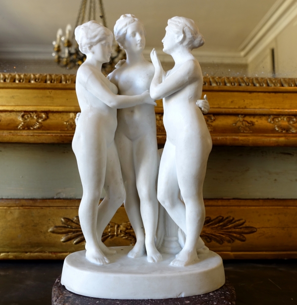 Les 3 Grâces, sujet mythologique en biscuit de porcelaine d'époque XIXe