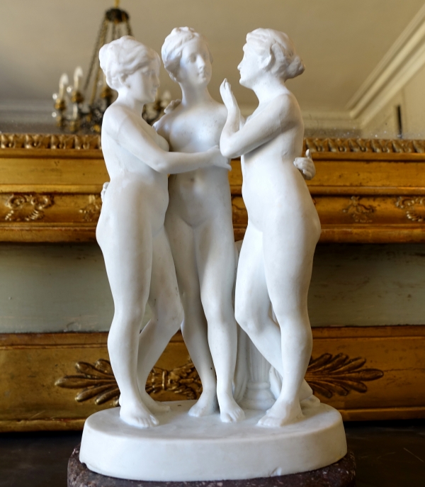 Les 3 Grâces, sujet mythologique en biscuit de porcelaine d'époque XIXe