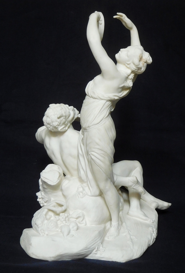 Scène allégorique en biscuit de porcelaine de style Louis XVI : le dieu Pan & la muse Erato - époque XIXe