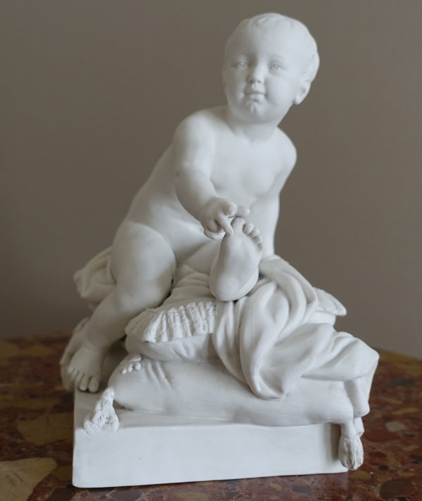 Madame Royale, Marie Thérèse Charlotte de France, l'enfant au coussin en biscuit attribué à Dagoty