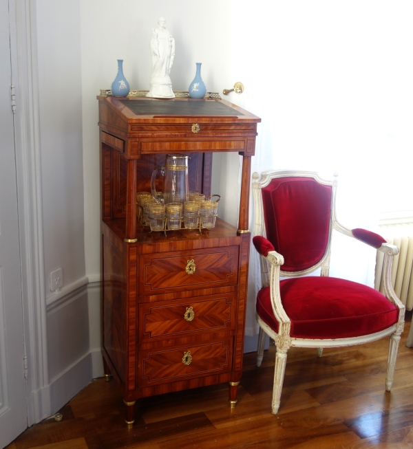 Saint Joseph, statue en biscuit de porcelaine, époque milieu XIXe siècle