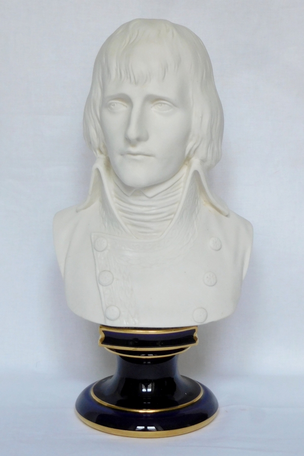 Sèvres porcelain biscuit bust of General Bonaparte - signed