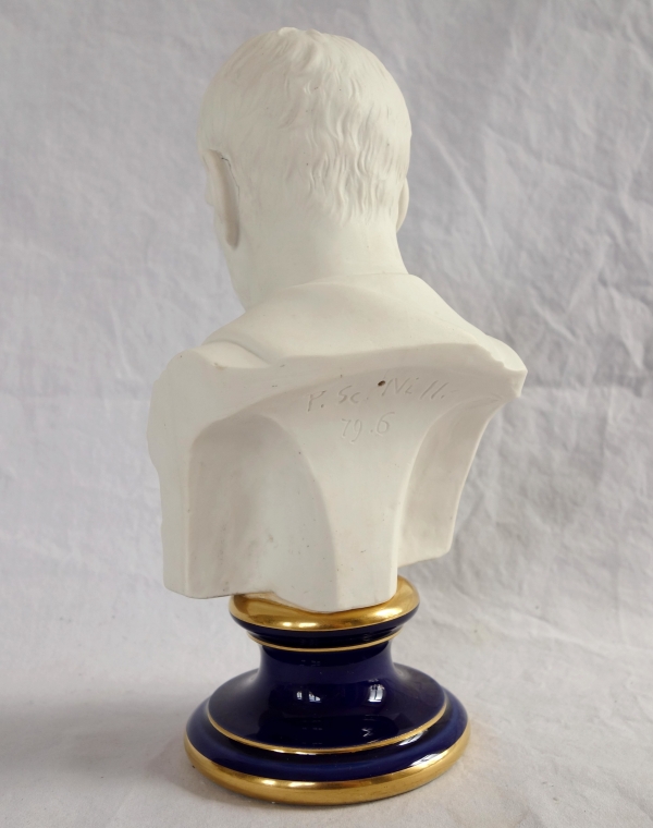 Manufacture Impériale de Sèvres : buste de Brutus en biscuit de Porcelaine - signé et daté 1867