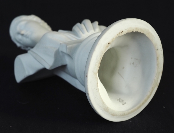 Bust of Diane de Versailles, neoclassical 19th century Paris porcelain biscuit - 28.3cm
