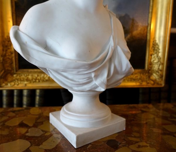 Tall goddess Diana biscuit bust after Houdon, neoclassical decoration