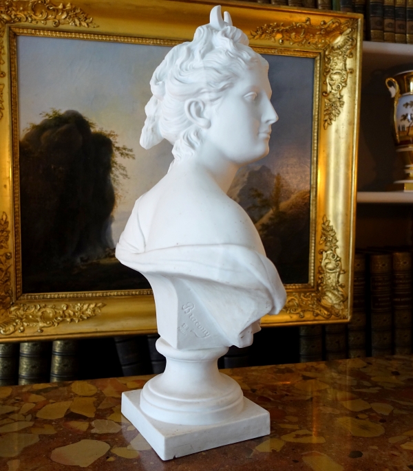 Tall goddess Diana biscuit bust after Houdon, neoclassical decoration