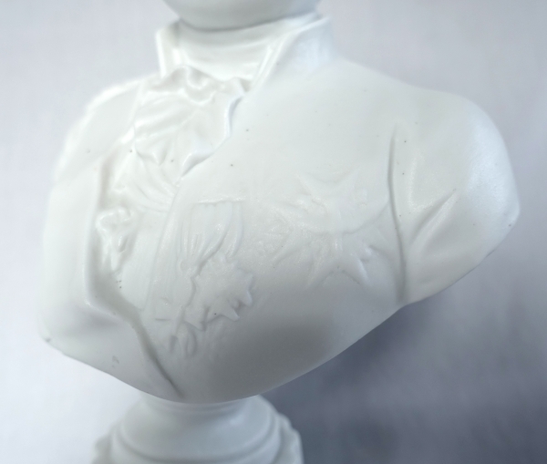 Porcelain biscuit bust featuring King Louis XVI after Boizot's work