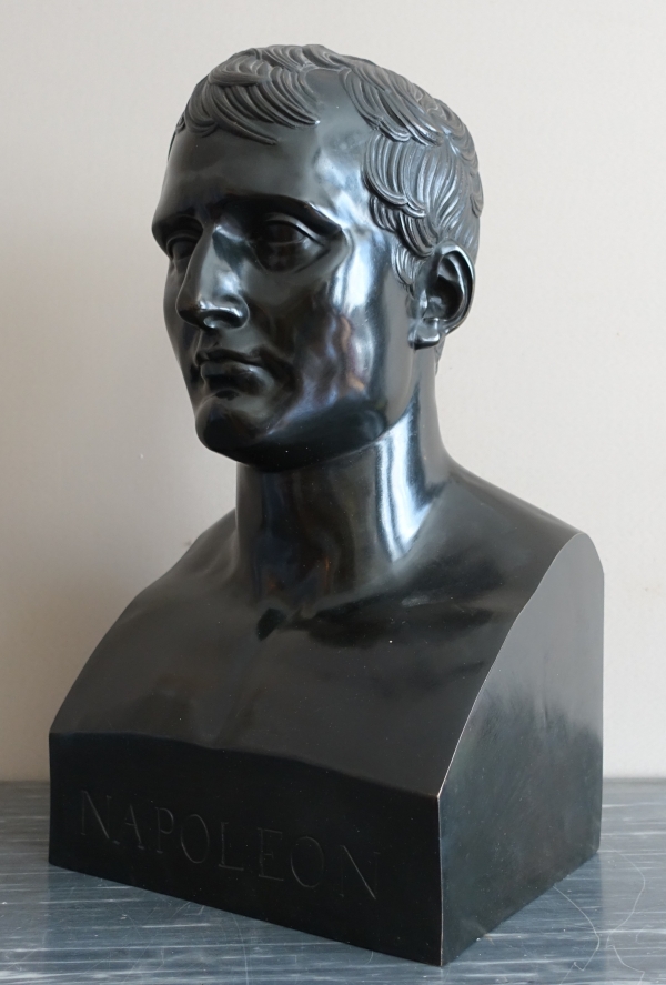 Entourage Denis Chaudet - Buste de Napoléon en Hermes - bronze fonte cire perdue d'époque Empire