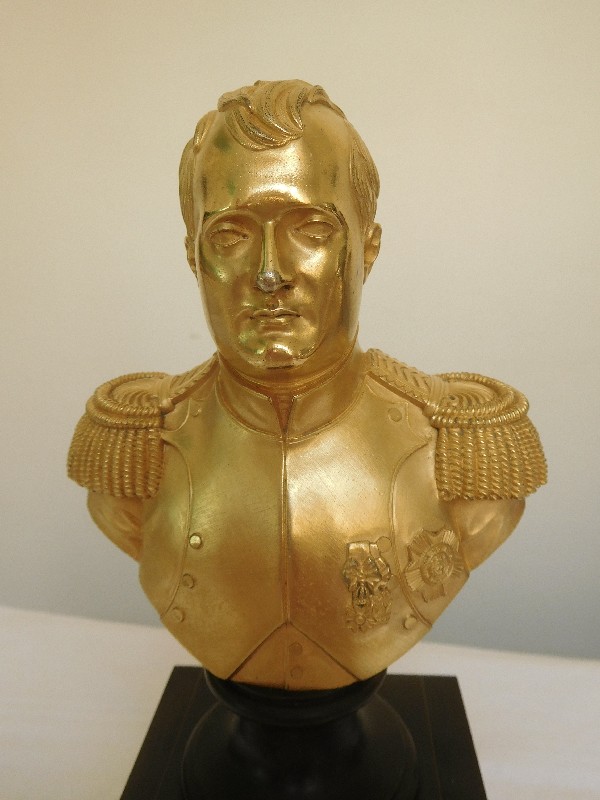 Bust of Napoleon French Emperor - patinated bronze and ormolu