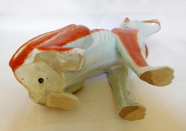 Qianlong dog, 18th century Chinese porcelain 