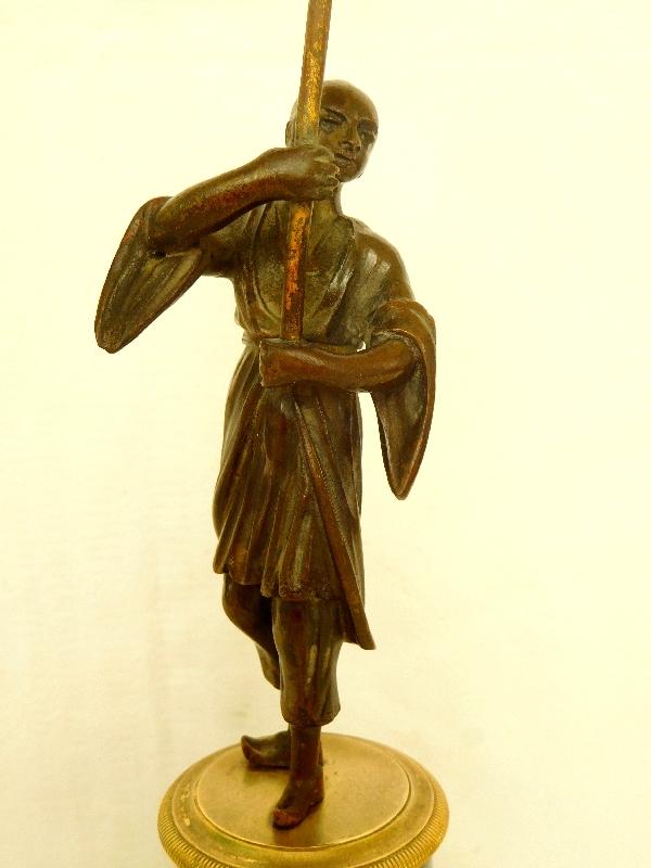 Bronze & marble sculpture, Chinese holding an umbrella, Louis XVI style - aarly 19th century