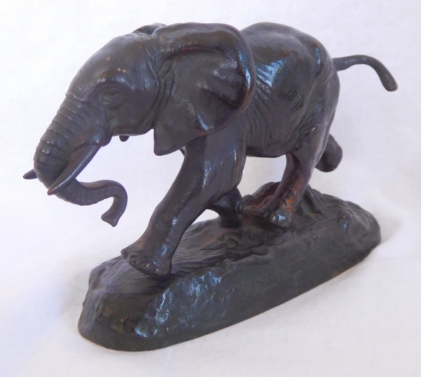 Barye : éléphant du Sénégal à la course en bronze, époque XIXe - Barbedienne