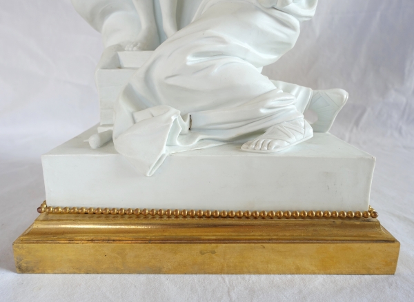 Tall porcelain biscuit sculpture : allegory of sculpture, ormolu base - Louis XVI style