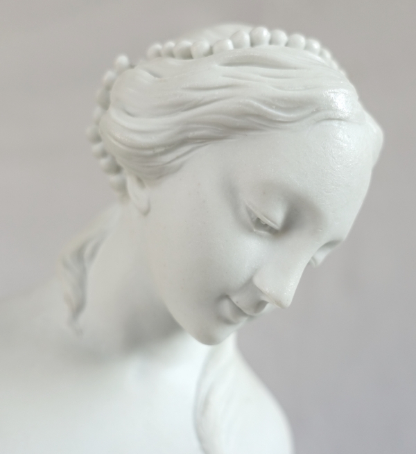 Tall porcelain biscuit sculpture : allegory of sculpture, ormolu base - Louis XVI style