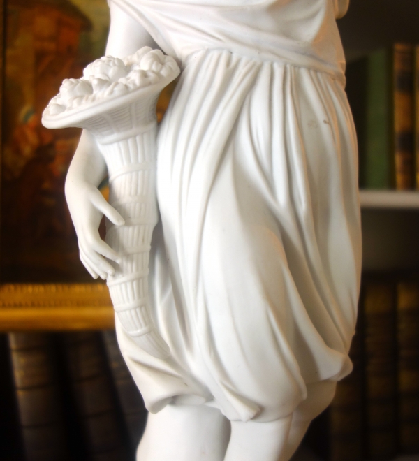 Tall neoclassical biscuit statue featuring Ceres - allegory of summer - 52cm