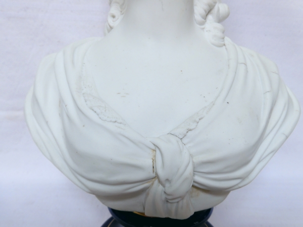 Porcelain biscuit bust of Marie-Antoinette, Queen of France - signed