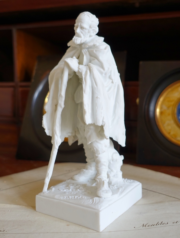Mendiant ou gueux, statue en biscuit de porcelaine d'après Jacques Callot