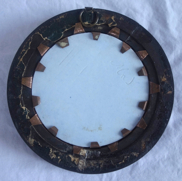 Sevres : miniature portrait of Duc de Bordeaux, biscuit in the manner of Wedgwood