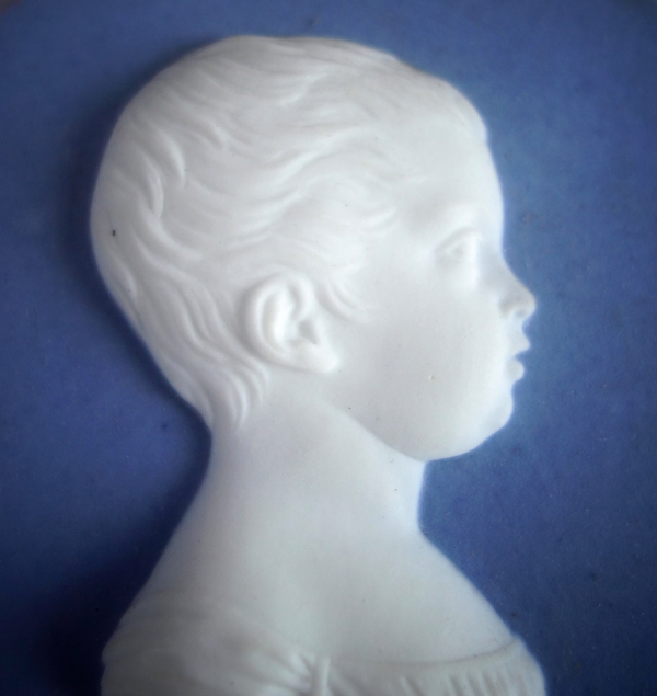 Sevres : miniature portrait of Duc de Bordeaux, biscuit in the manner of Wedgwood
