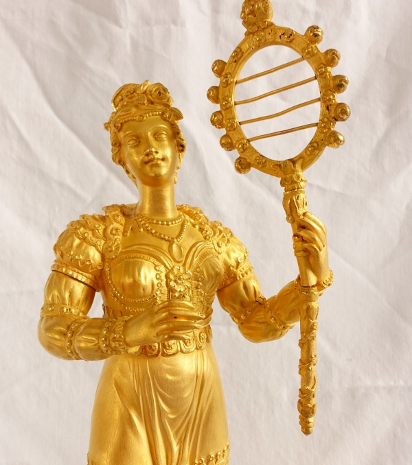 Paire de grandes statues de musiciens en bronze ciselé et doré au mercure - époque Restauration