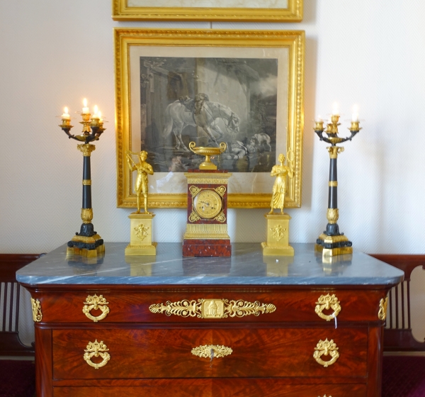 Paire de grandes statues de musiciens en bronze ciselé et doré au mercure - époque Restauration