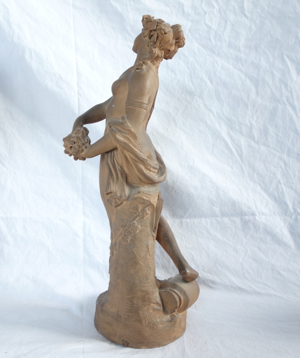 Paire de statues néoclassiques en terre cuite : Faune et Bacchante d'après Clodion