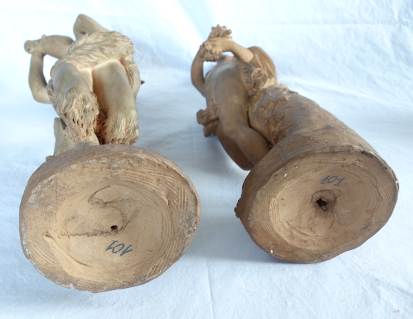 Paire de statues néoclassiques en terre cuite : Faune et Bacchante d'après Clodion