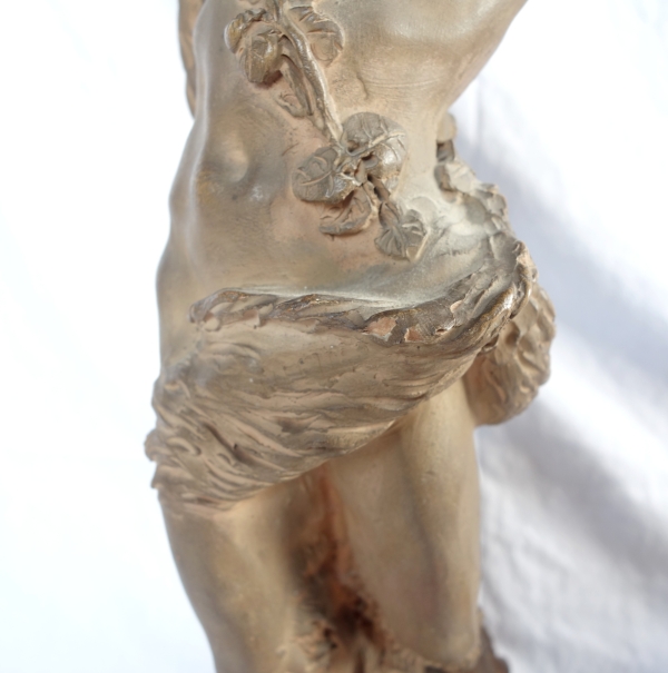 Paire de statues néoclassiques en terre cuite : Faune et Bacchante d'après Clodion