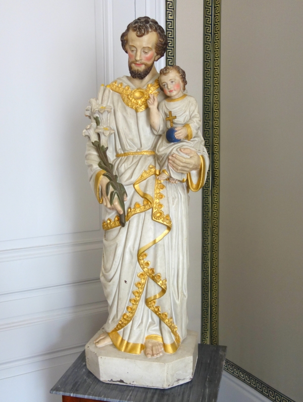 Grande statue de dévotion ou chapelle : Saint Joseph et l'Enfant Jésus - plâtre polychrome doré