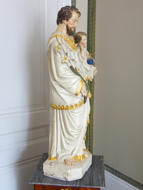 Grande statue de dévotion ou chapelle : Saint Joseph et l'Enfant Jésus - plâtre polychrome doré