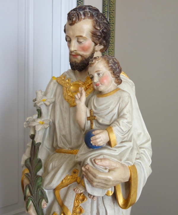 Grande statue de dévotion ou chapelle : Saint Joseph et l'Enfant Jésus - plâtre polychrome doré
