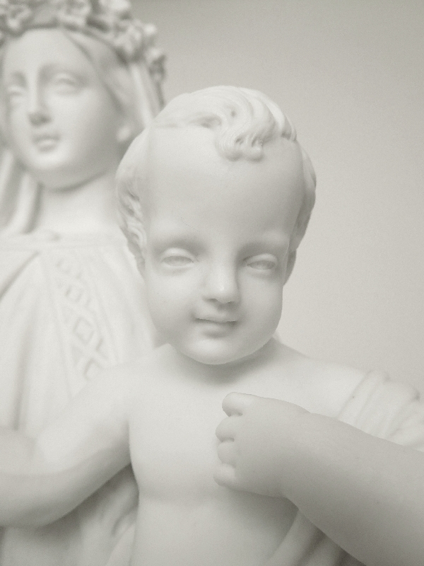 Tall porcelain biscuit statue : Virgin Mary and Child - France circa 1860