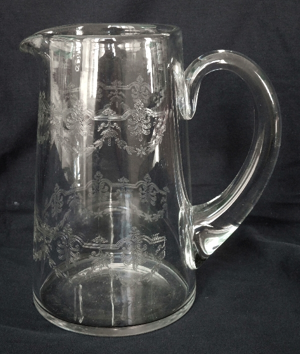 Carafe à eau / pichet / broc en cristal de Baccarat, modèle Beauharnais