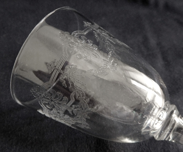 Baccarat crystal wine glass, Beauharnais pattern - 13.3cm