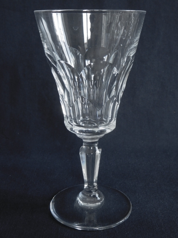 Verre à vin blanc en cristal de Baccarat taillé, modèle Belle de France - 12,7cm - signé