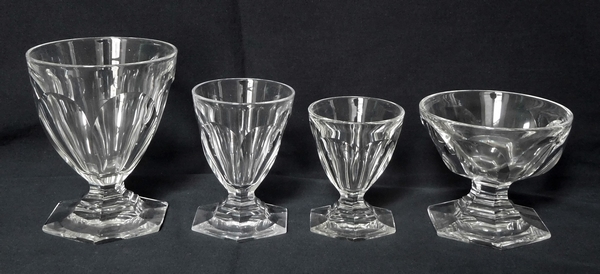 Verre à porto en cristal de Baccarat, modèle Bourbon - 8cm - signé