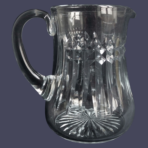 Pichet / broc / carafe à eau en cristal de Baccarat, modèle Buckingham - signé