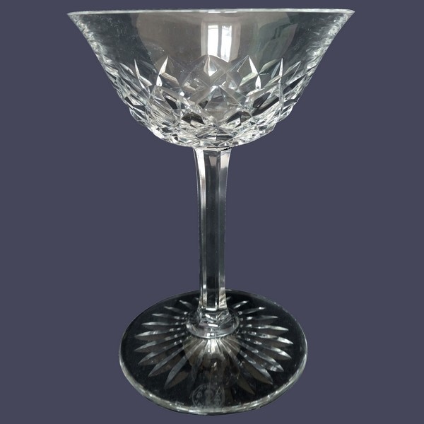 Coupe à champagne en cristal de Baccarat, modèle Burgos - signé